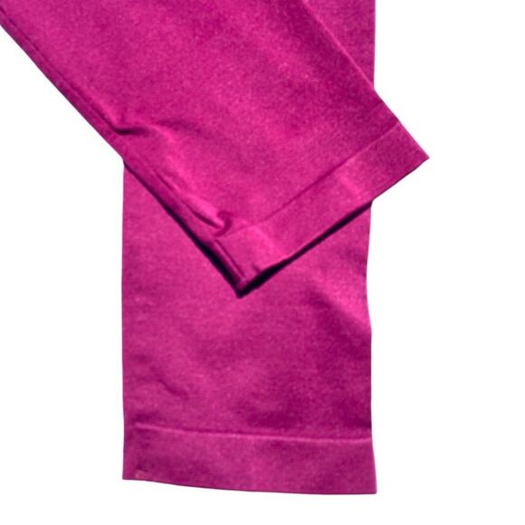 Gymshark Fitness Leggings Maroon Womens Small (Fits like Medium/Large) - Picture 6 of 6